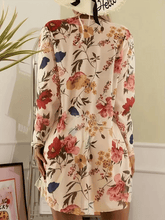 Women's Floral Print Halterneck Triangular Cup Sun Protection Cover-Up Bikini Three-Piece Set